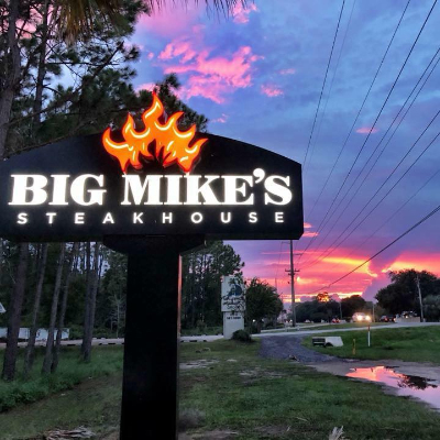 Nightlife Big Mike's Steakhouse in Orange Beach AL