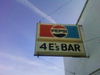 Four E's Bar