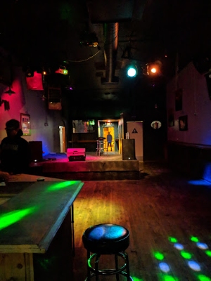 Nightlife Riley's Tavern in Bakersfield CA