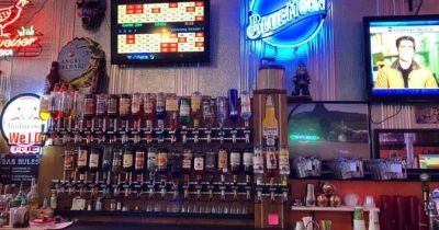 Nightlife Mugs N Jugs Bar & Grill in Humphrey NE