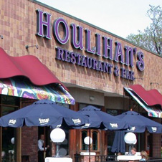 Nightlife Houlihan's in Secaucus NJ