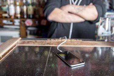 Annoying Things People Do To Piss Off Bartenders - Asking To Charge Your Phone Behind The Bar